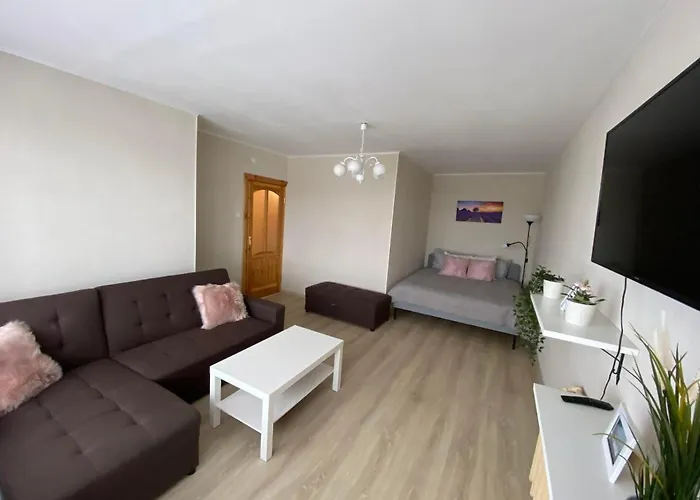 Apes Ielas Apartaments